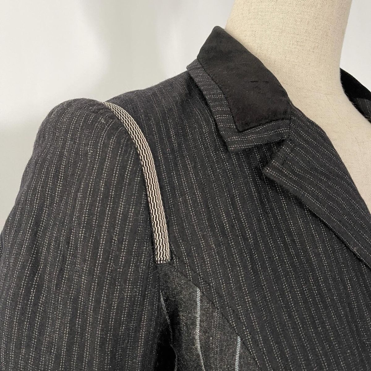 Vestes: H.O.T. Jacket – Neuf (Voir description) à Emmen par Avviivva_Com2023 4