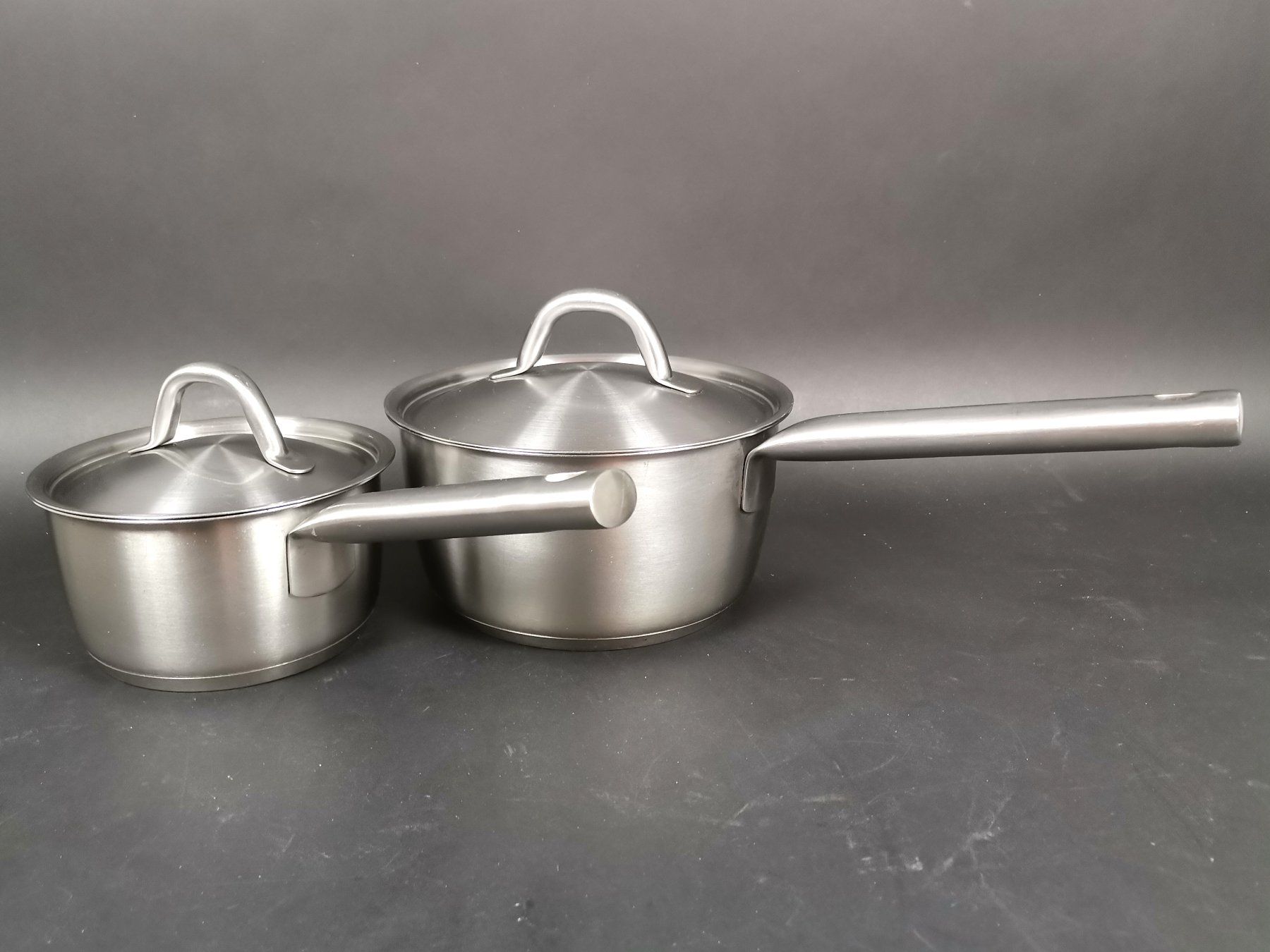 Ikea Pentole: IKEA 2 Stielkasserolle mit Deckel – Usato da Schaffhausen venduto da Restwert_SH