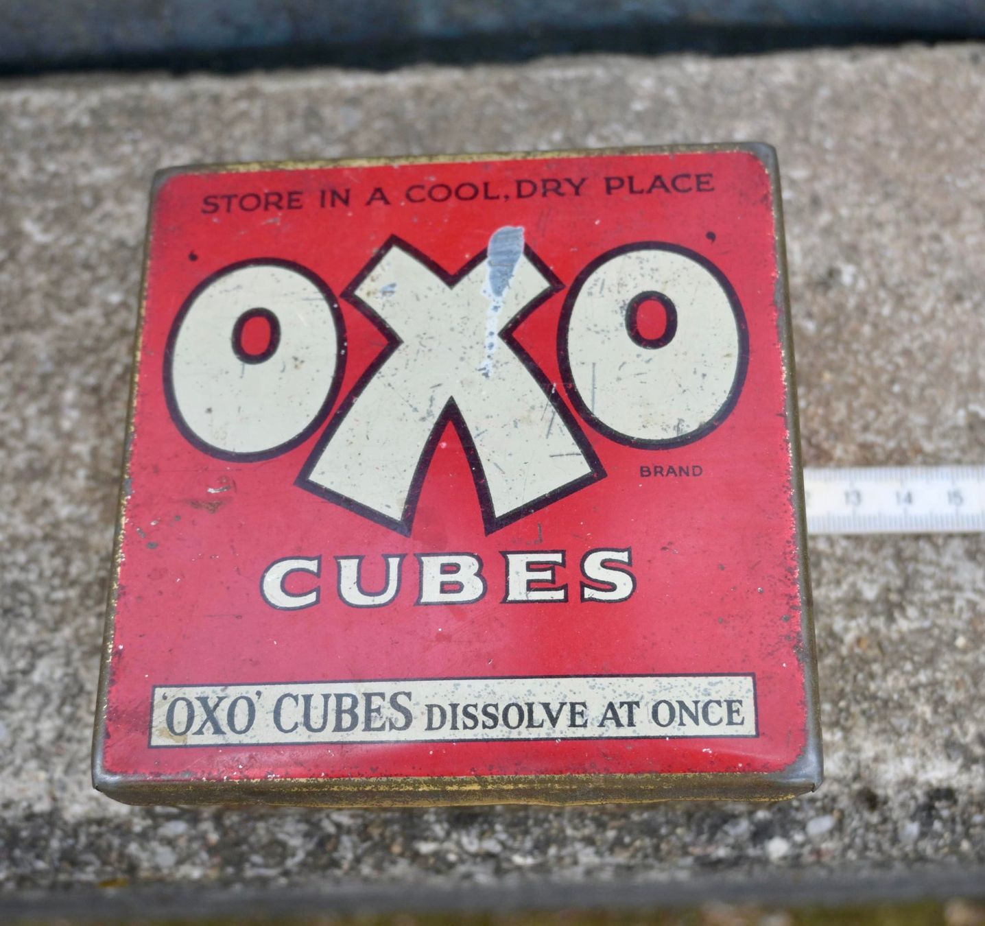 Barattoli: Vintage Blechdose OXO CUBE Strengthens Every Dish – Usato da Pfaffhausen venduto da mono_rec 4