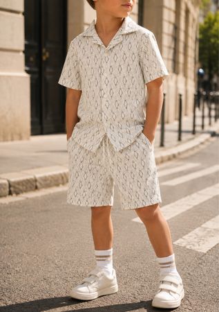 ENSEMBLE CHEMISE ET SHORTS À MOTIFS