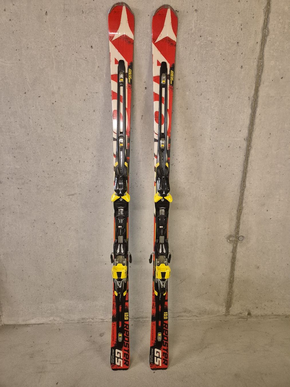 Atomic Sci: Atomic Redster GS in der Länge 169 cm – Usato da Niederwil SO venduto da Albatros59