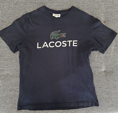 Lacoste T-Shirt Gr. M  Dunkelblau  grosses Logo