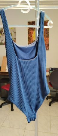 Badekleid Grösse L aber sehr dehnbar