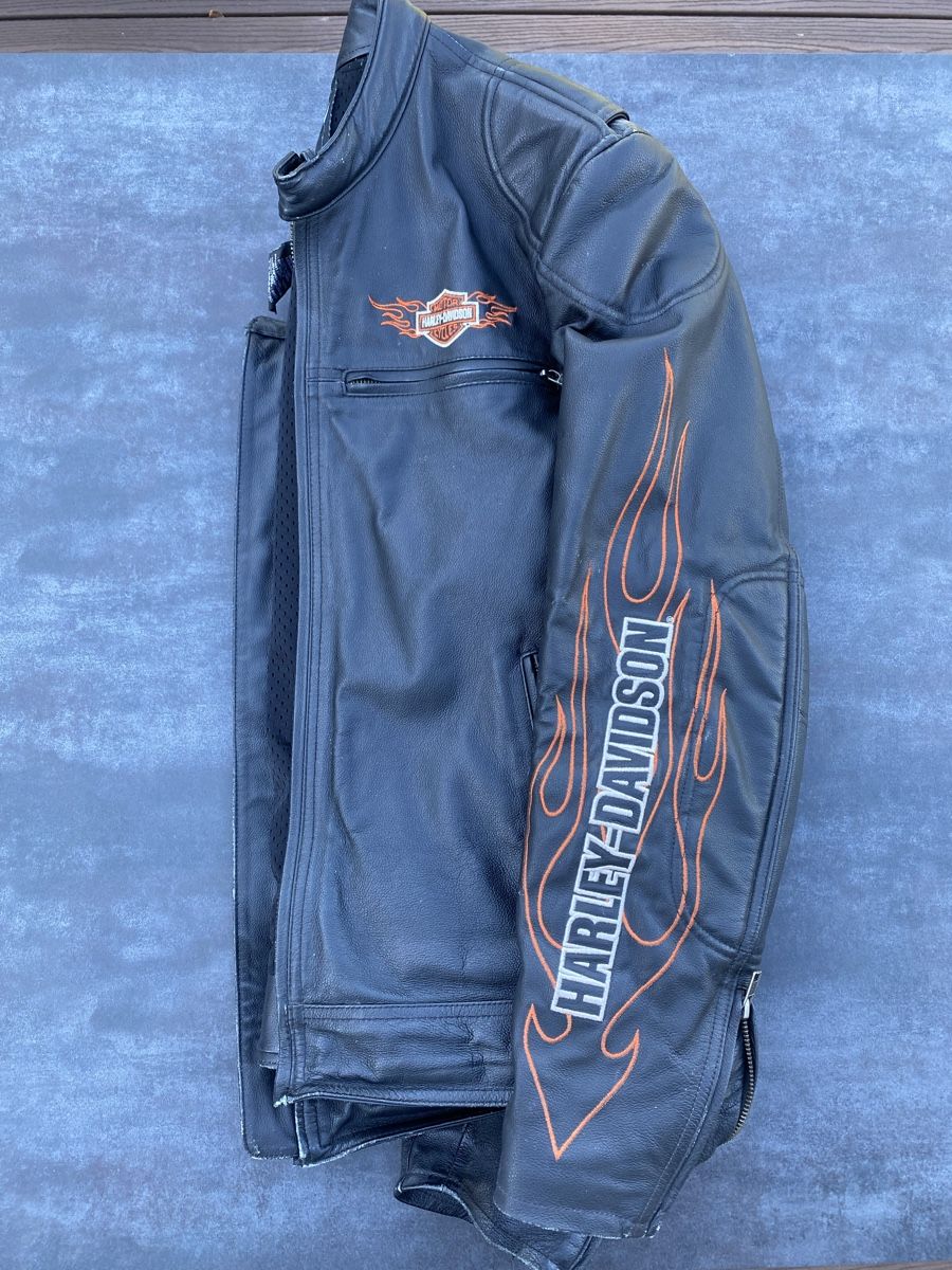Harley-Davidson Jacken: HARLEY-DAVIDSON Lederjacke – Gebraucht aus Eiken von Carcharias 3