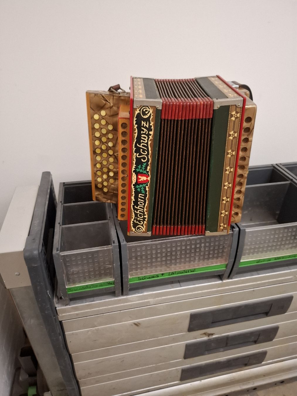 Eichhorn Musikinstrumente: Eichhorn orgeli – Gebraucht aus Villeneuve von BibiVintage 7