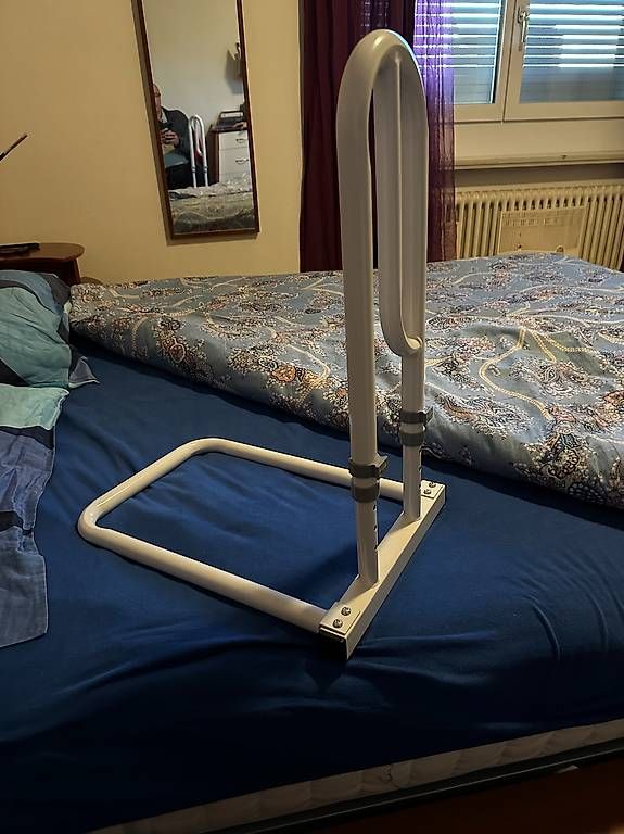 Letti: ausilio per letto – Usato da Mendrisio venduto da teti58 2