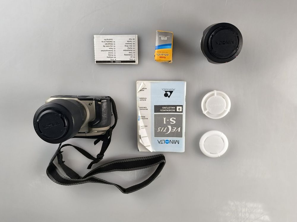 Minolta: Vectis S-100 Price Guide: estimate a camera value