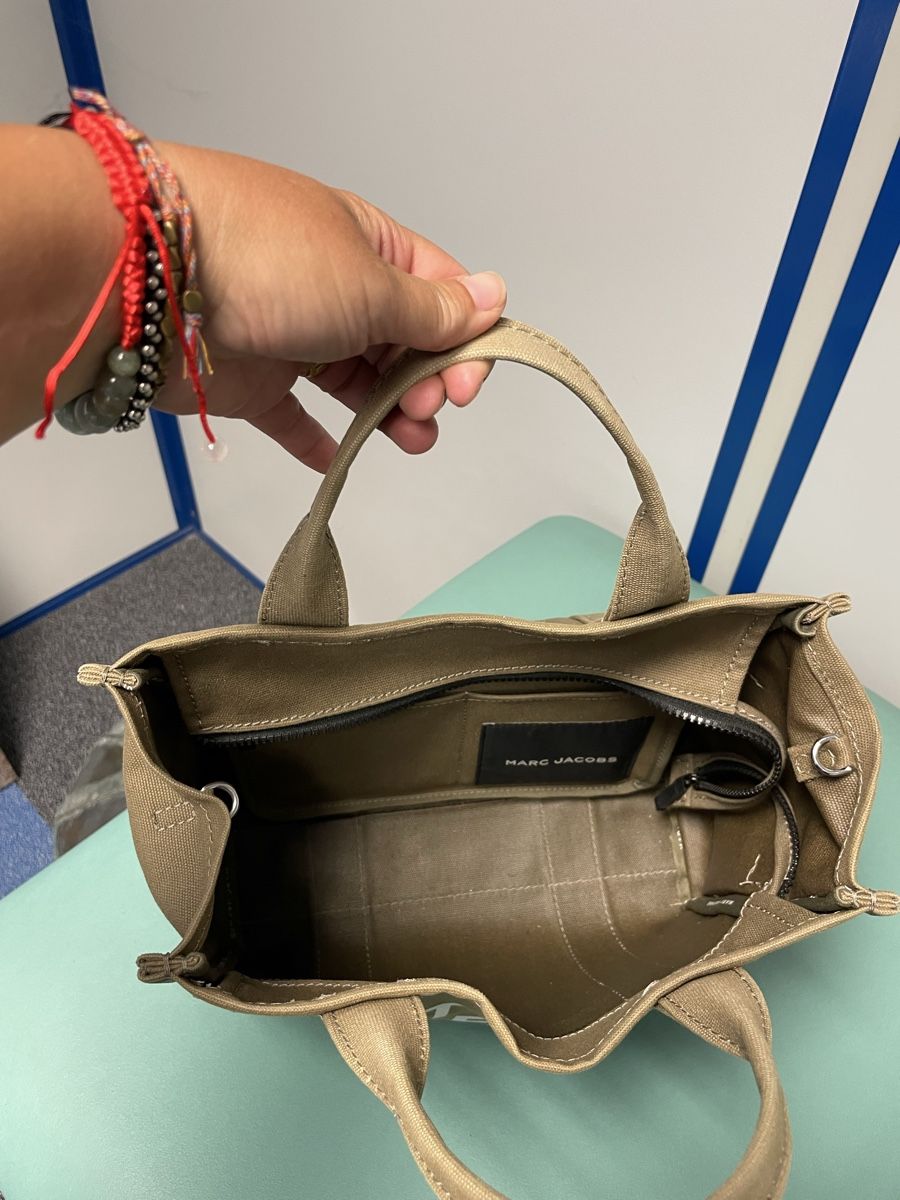 Marc Jacobs Sacs femmes: Sac à main – D'occasion à Vallamand par bikette01 1