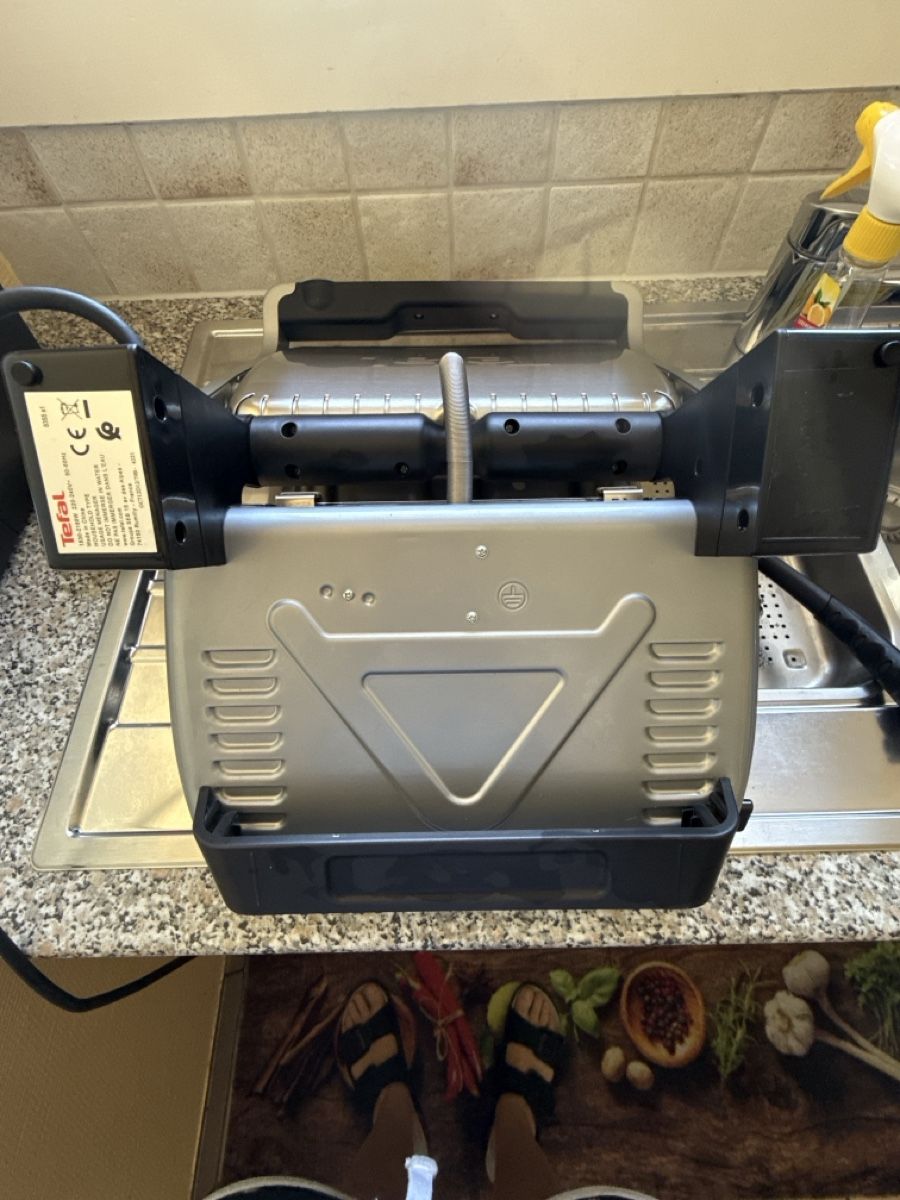 Tefal Appareils de cuisine: Tefal Optigrill+ – D'occasion à Niederhünigen par man_7ybw 1