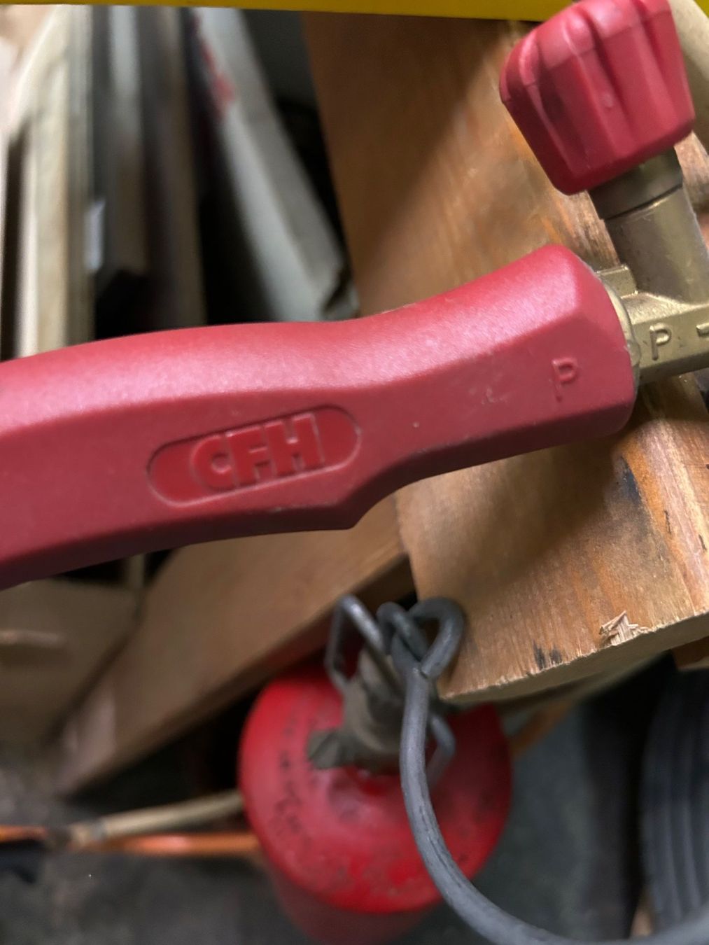 Löten & Schweissen: CFH Lötbrenner mit Gasflasche – Gebraucht aus Etzelkofen von Botti50 1