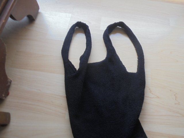 Costumi da bagno & Bikini: Badeanzug Schwarz Gr. 44 – Usato da Hinwil venduto da Glasperlen 2