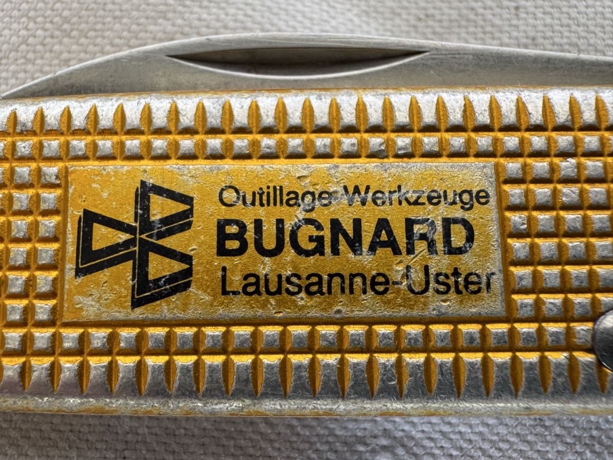 Victorinox Coltelli tascabile: Couteau  BUGNARD Lausanne Sackmesser Victorinox – Usato da GRAND - LANCY venduto da petitpain67 1