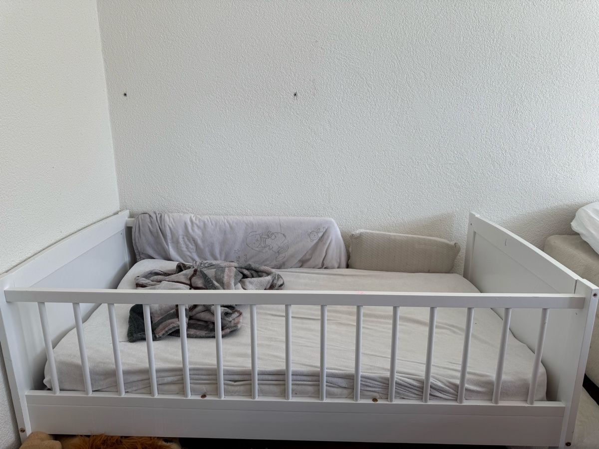 Betten: LIT POUR BÉBÉ  – Gebraucht aus Villars-sur-Glâne von sib_rwl7