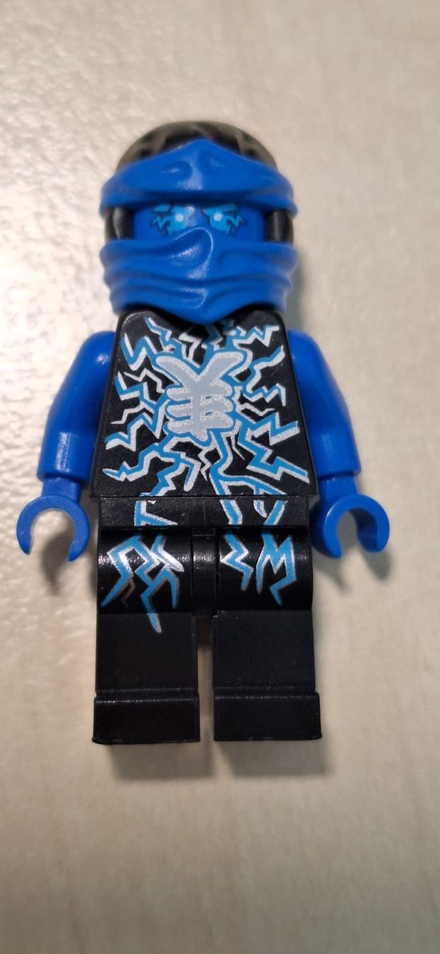 Lego Statuette: Lego Ninjago Jay Airjitzu – Usato da Egnach venduto da sea_2zvc