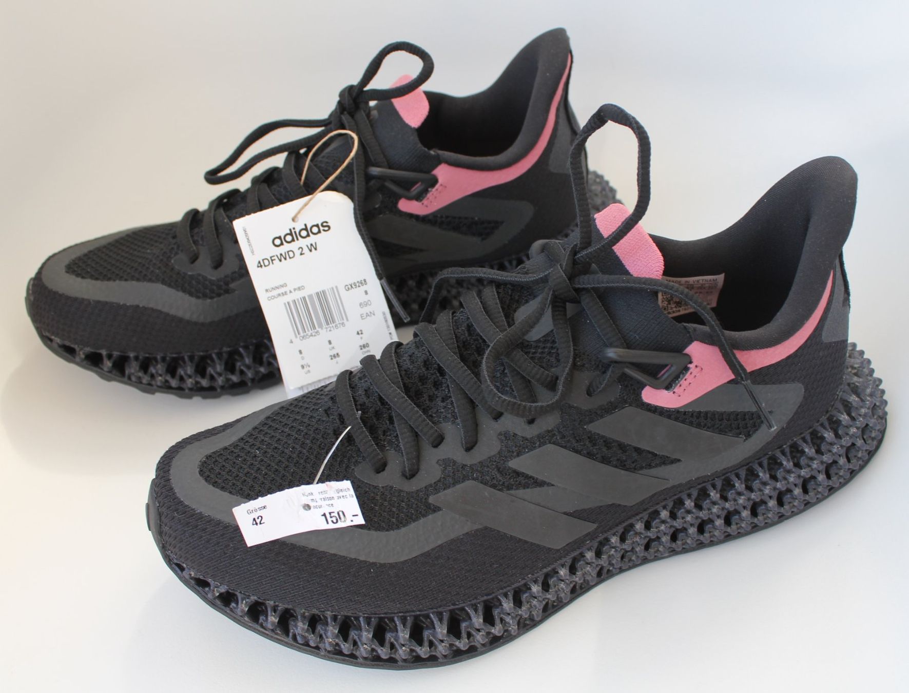 Adidas Damenschuhe: Baskets Adidas t. 42  NP. 150 CHF     NEU! – Neu und originalverpackt aus Peseux von Gilloss 2