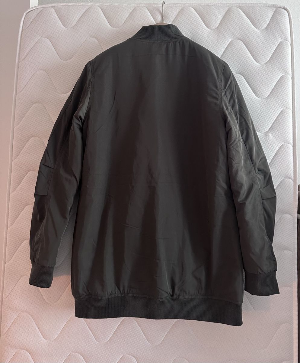 Giacche: Oversized Bomberjacke olivgrün – Nuovo (secondo la descrizione) da Rüschlikon venduto da juz_2t2j 2