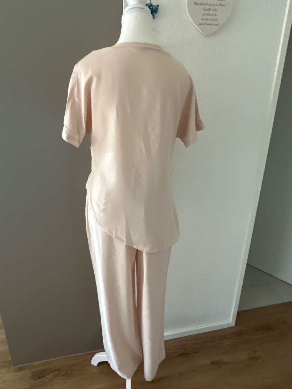 Kleiderpakete: Eleganter Damen 2 - Teiler beige Grösse M – Neu (gemäss Beschreibung) aus Brunnen von Nala2929 6