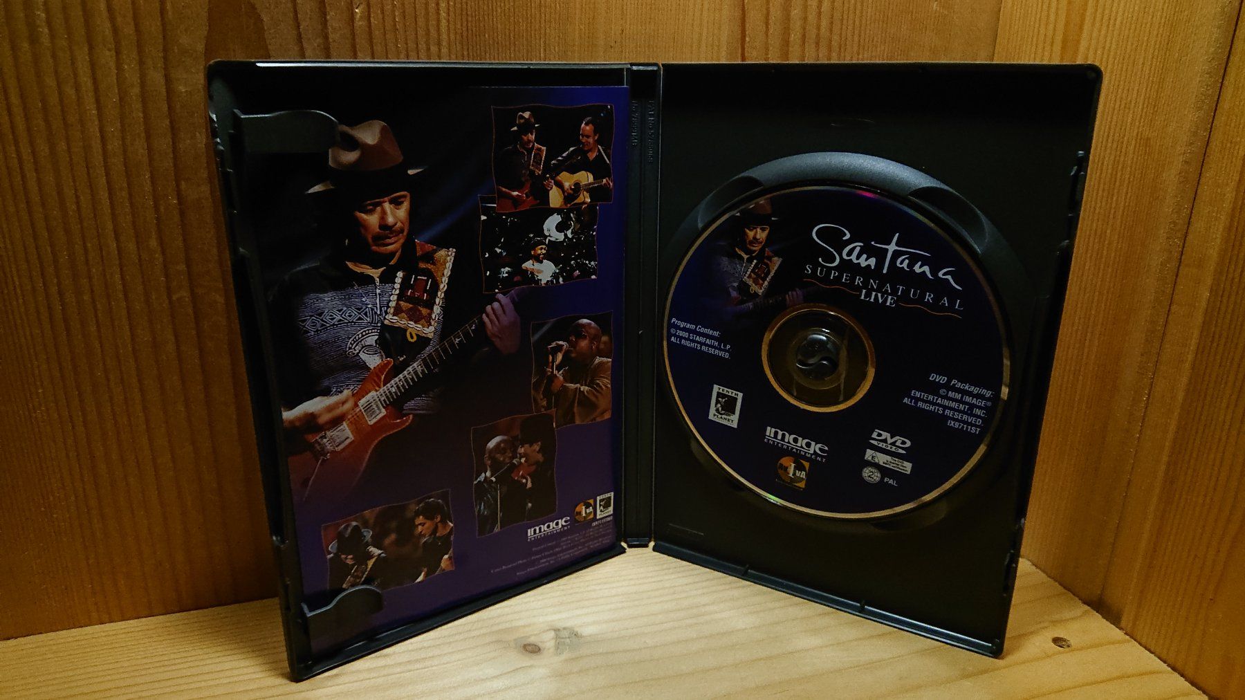 Tutti i DVDs: SANTANA Supernatural Live auf DVD – Usato da Wilderswil venduto da Exebub 2