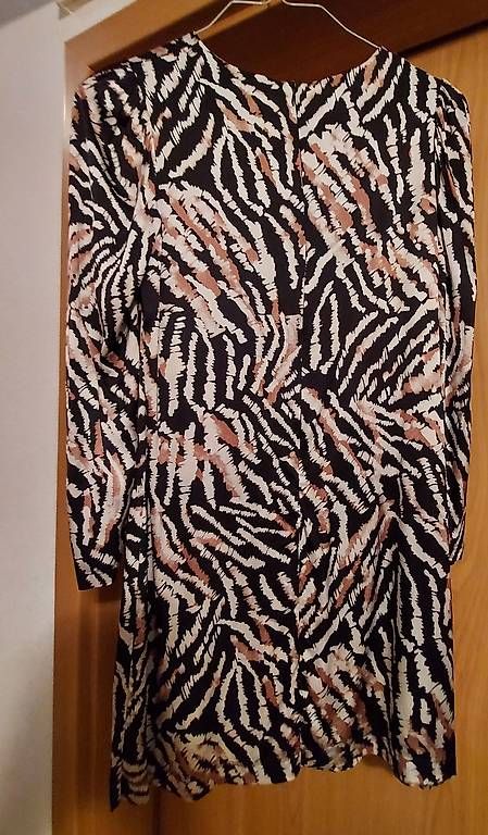 Kleider: kleid – Gebraucht aus Nürensdorf von conceicao74 1