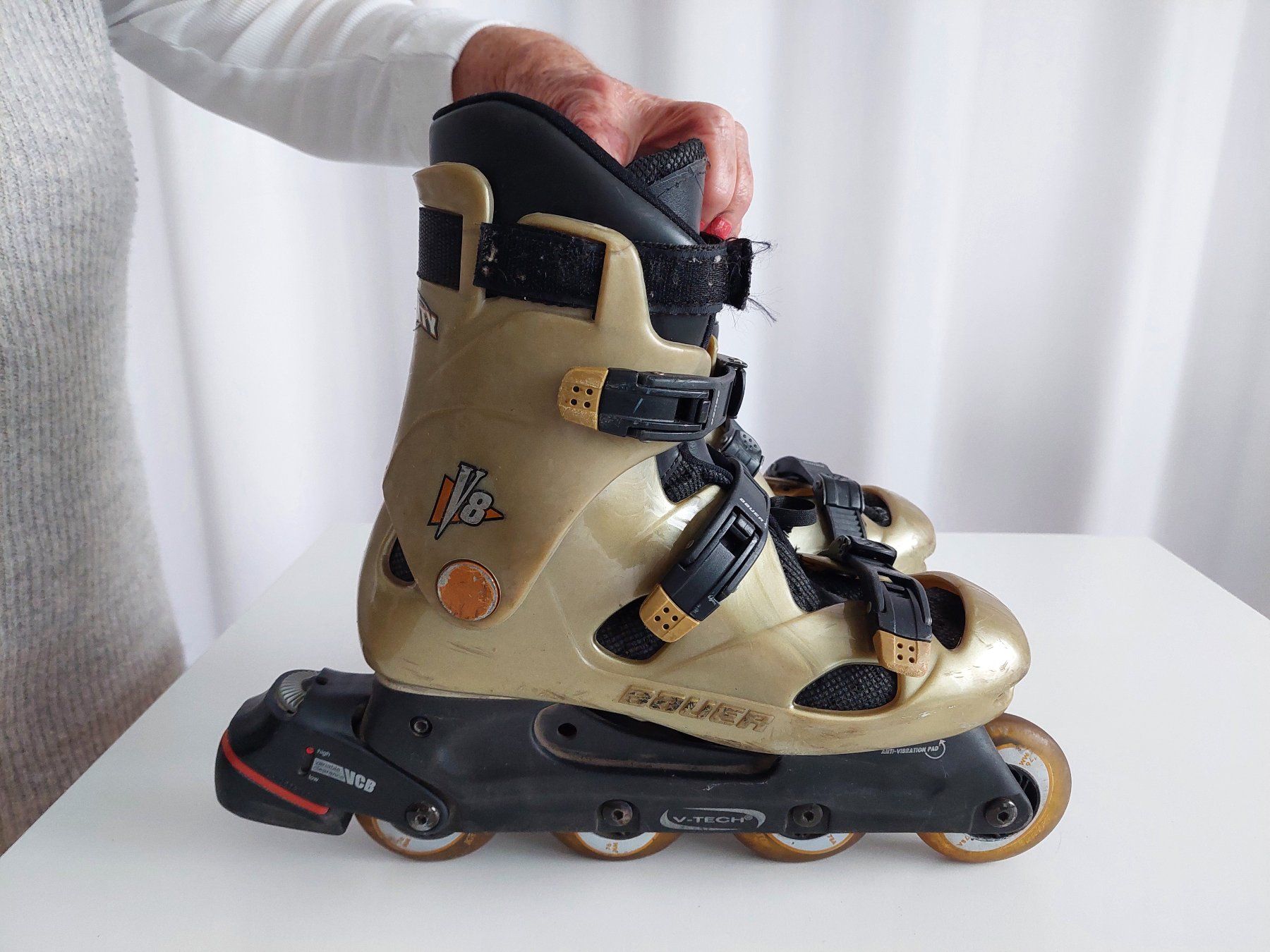 Bauer Pattini in linea & Pattini a rotelle: Bauer V-Tech Inline-Skates , Grösse 36.5 , guter Zustand – Usato da Zürich venduto da Lacoste06 3
