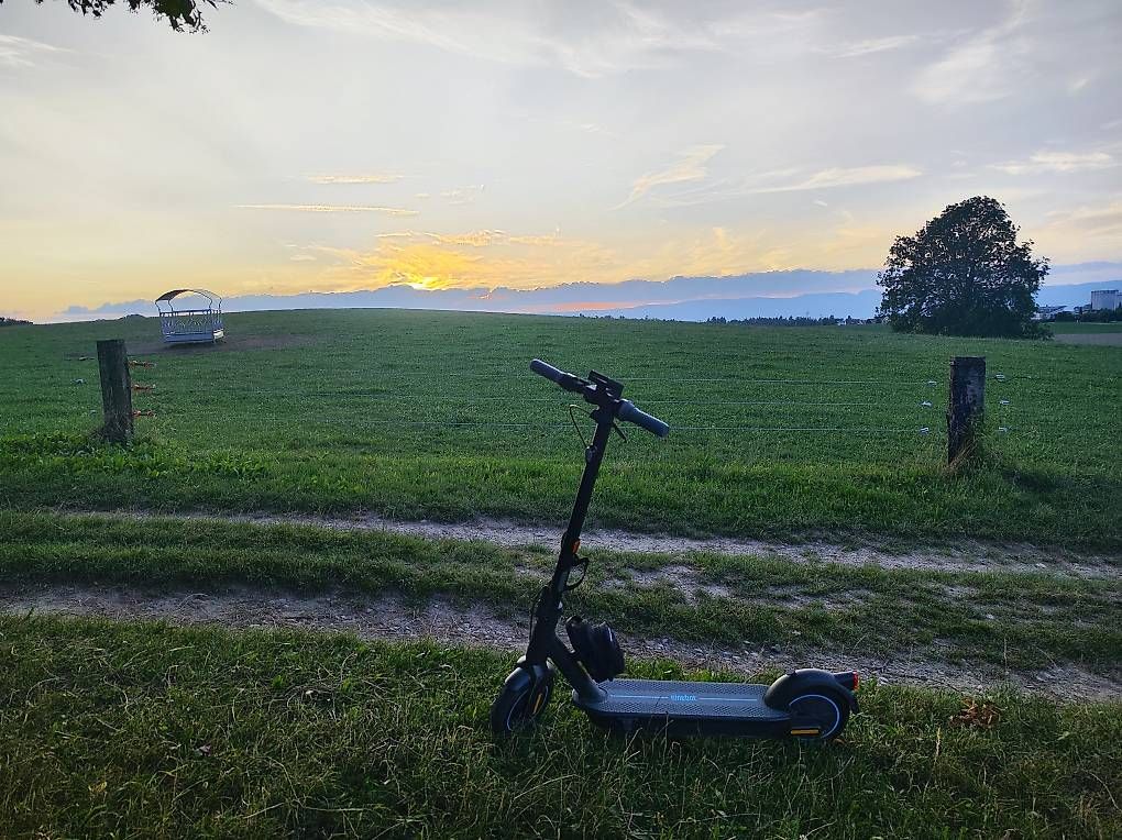 Segway Kickboard: Ninebot G30D – Usato da Burgdorf venduto da Glizzy 1