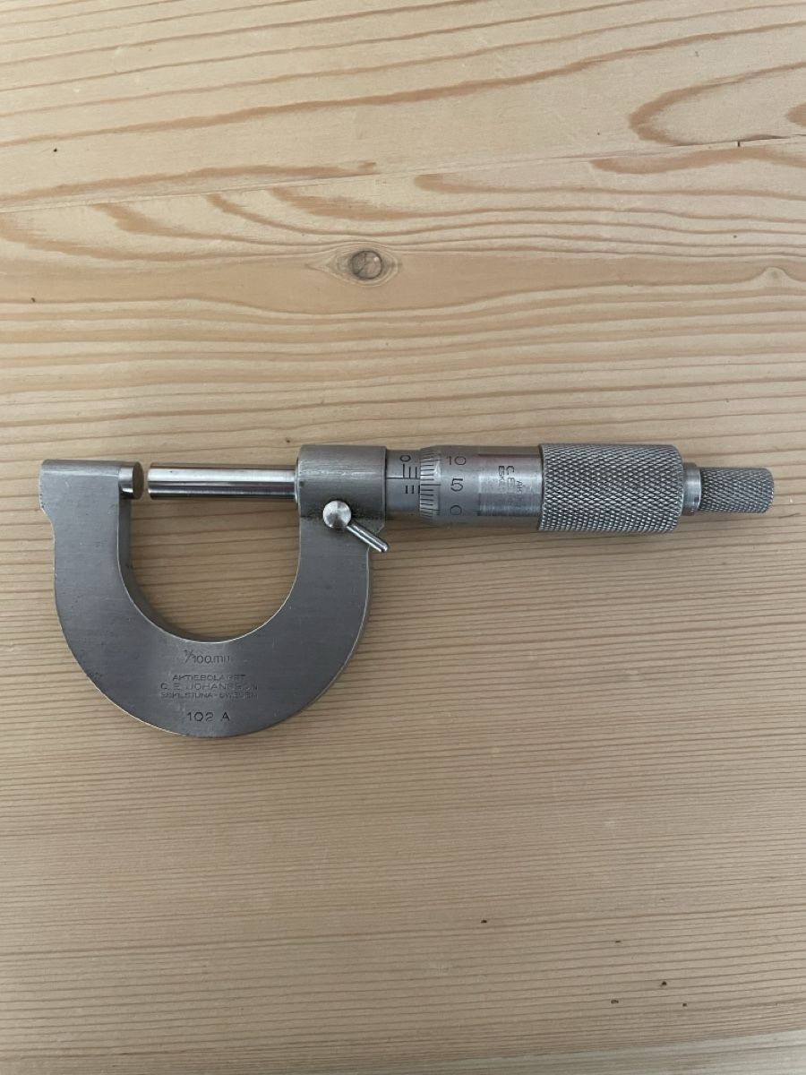 Messen: Micrometer C.E. Johansson 0-25 mm – Gebraucht aus Zürich von Mangoholz