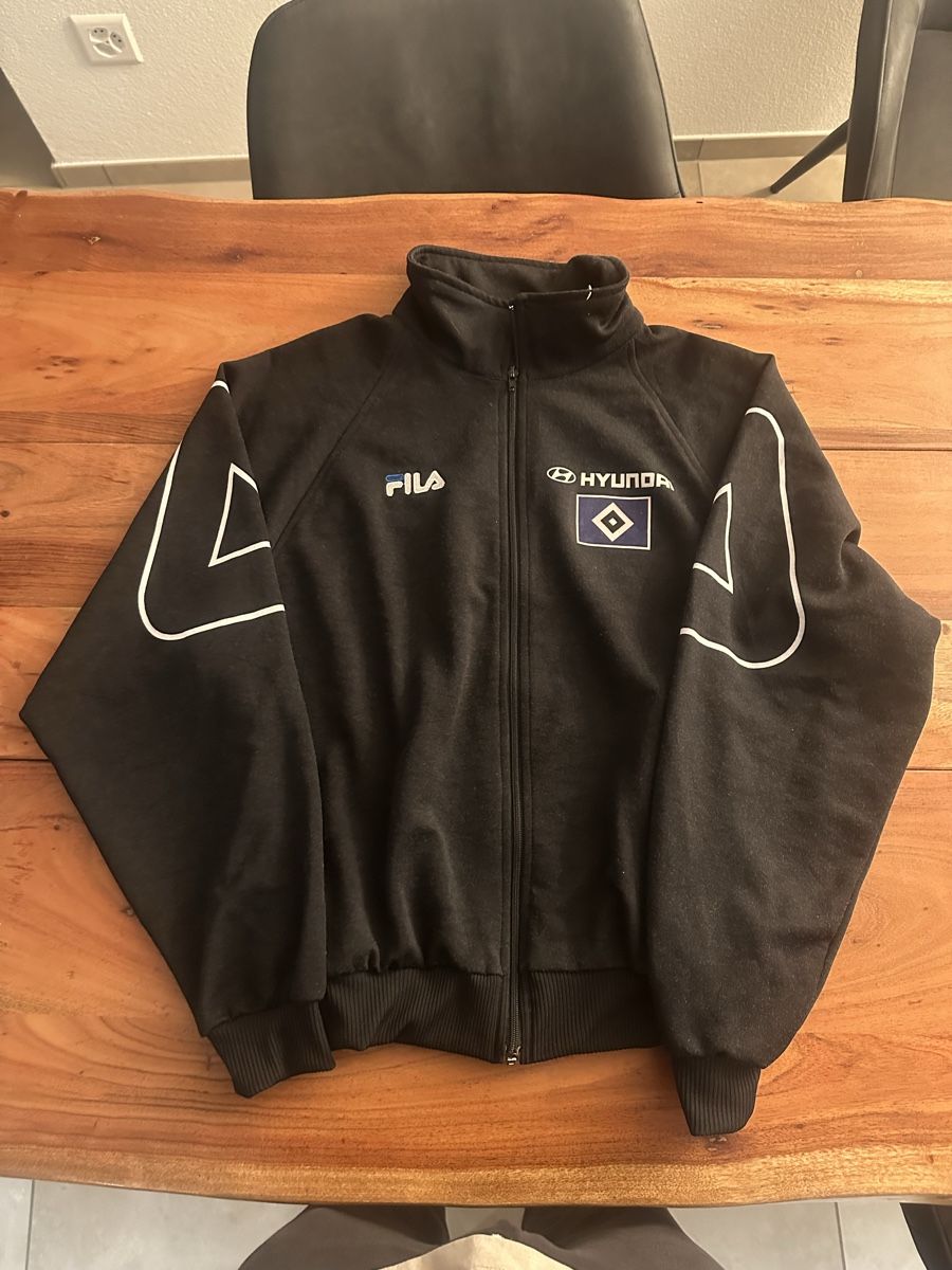 Fila Giacche: Fila Hamburger SV Trainingsjacke, Grösse L, eher M – Usato da Steffisburg venduto da Looriiin 1