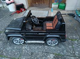 Kinder Fahrzeug Mercedes AMG