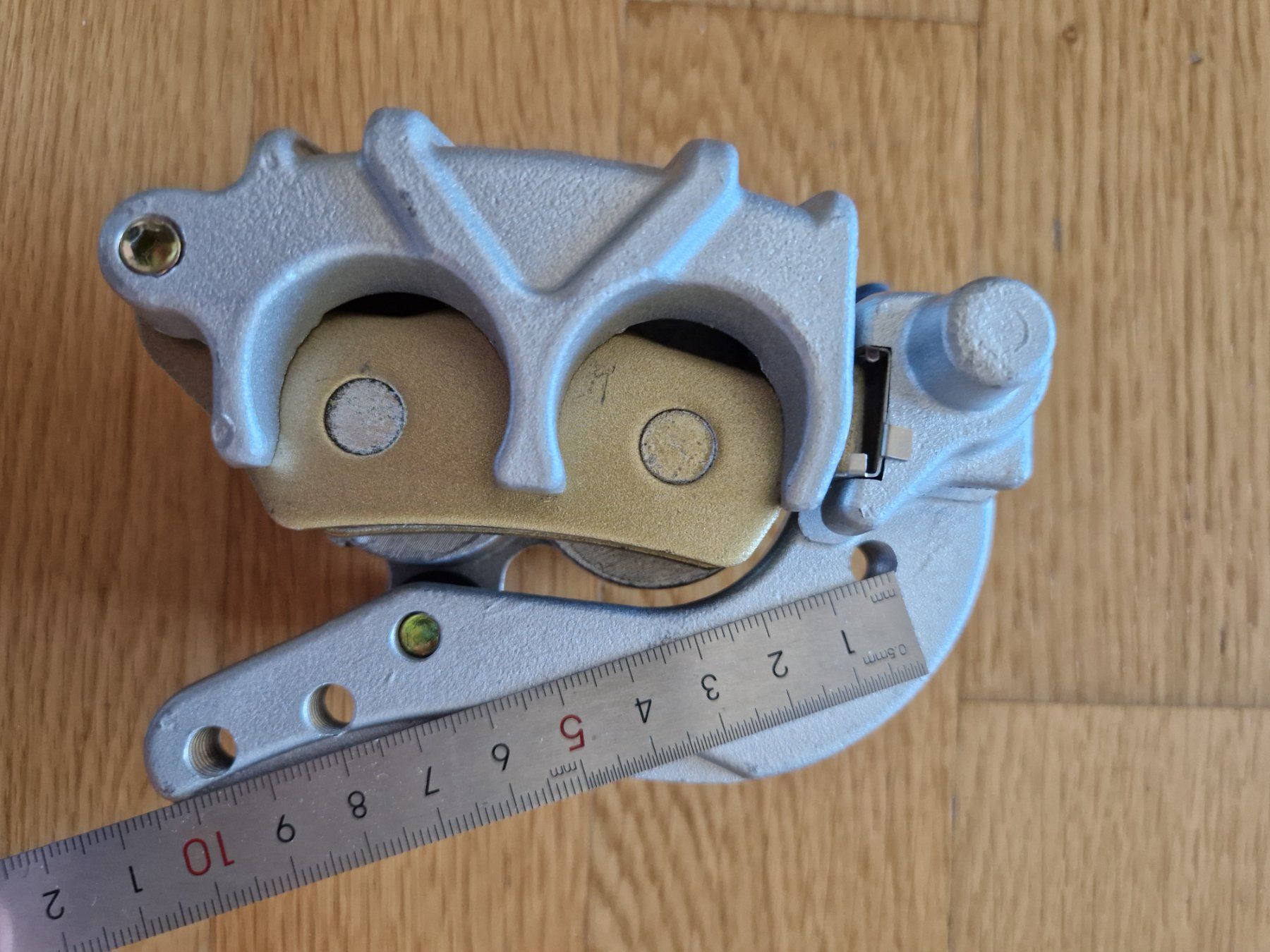 Toutes les pièces détachées moto: Bremssattel für Motorrad – Neuf (Voir description) à Uetikon am See par Ccloedi
