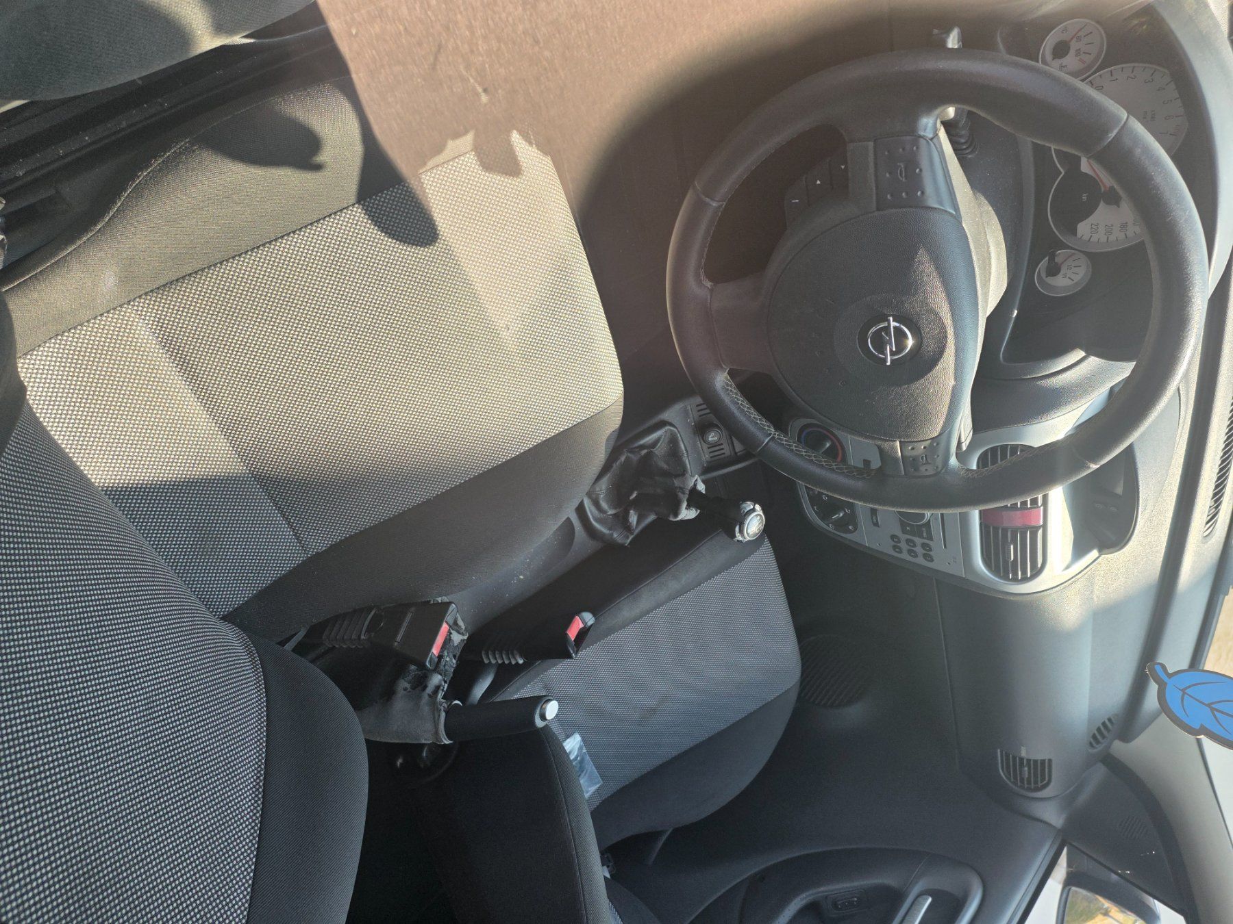 Opel Autos: Opel corsa 1.2 – Gebraucht aus Bronschhofen von ibr_6kyn