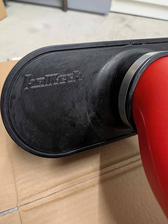 Chevrolet Tutti pezzi di ricambio auto: Halltech Ansaugung zu Corvette C6 Z06 – Usato da Thun venduto da Octane87 2