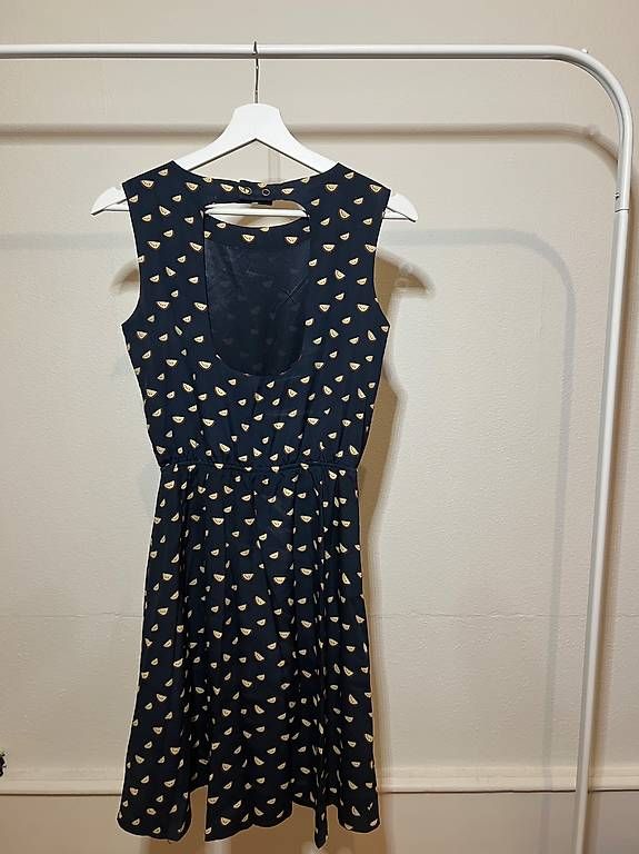 Robes: Kleid XS – D'occasion à Basel par Natur_Schweiz 1