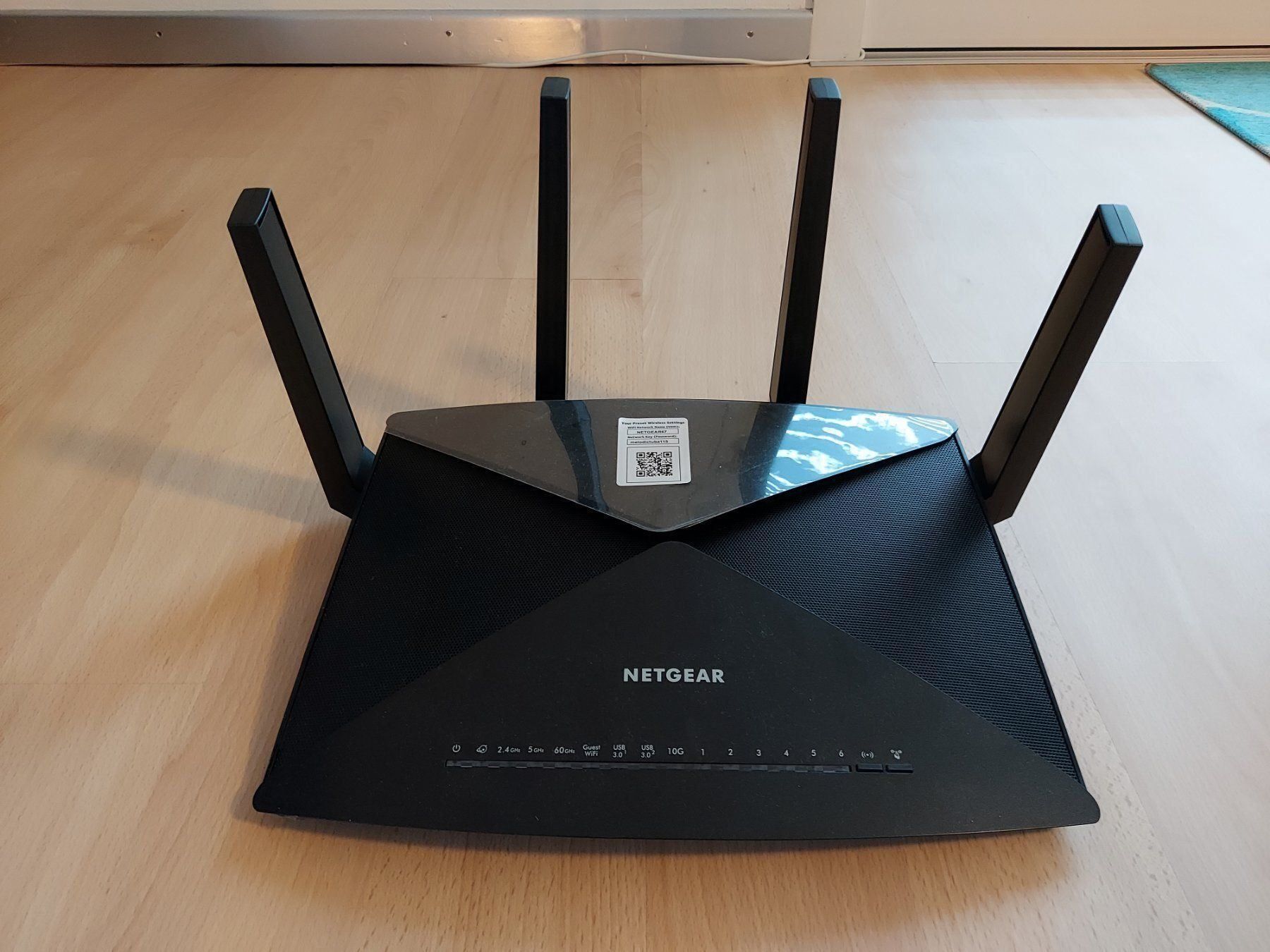 Netgear Modem & Router: Netgear Nighthawk X10 – Usato da Zürich venduto da mecafe