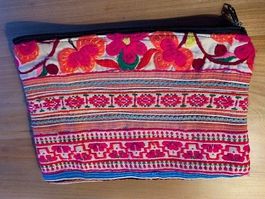 NEU❣️Farbenfrohe Stoffclutch aus St. Tropez 23x15