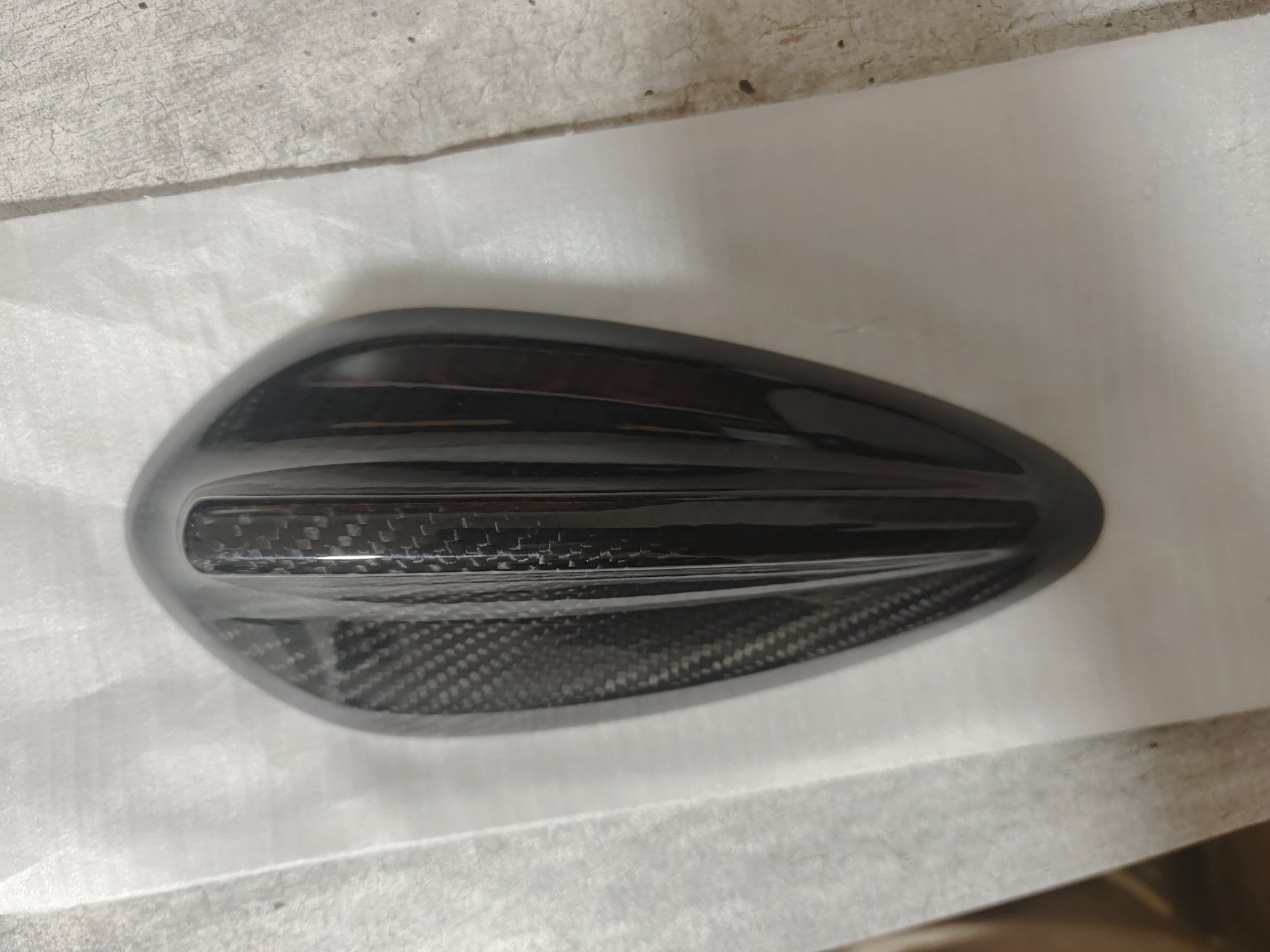 BMW Tutti pezzi di ricambio auto: Antenne Bmw Carbon – Nuovo (secondo la descrizione) da Vernier venduto da Edn92 2