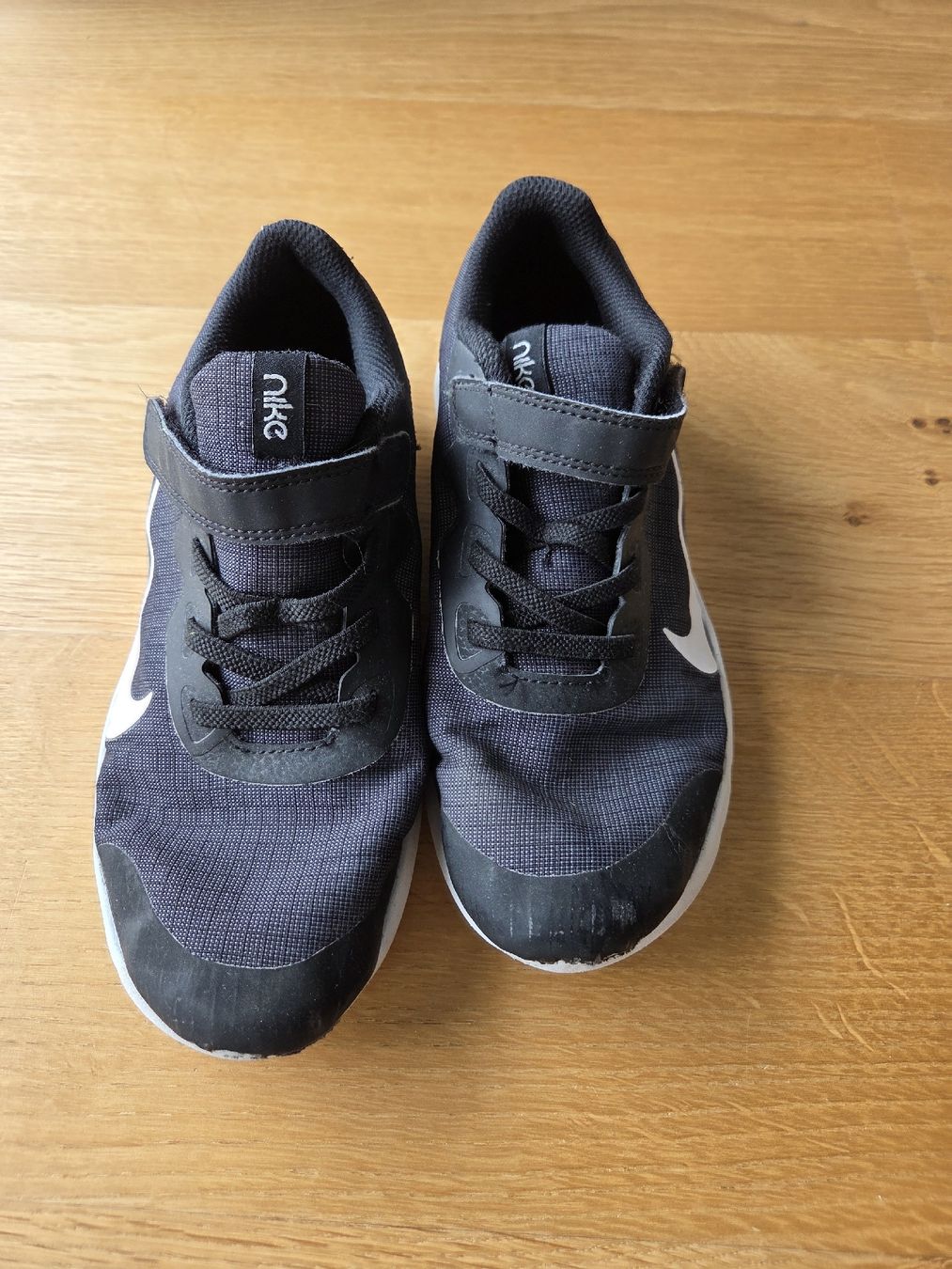 Nike Scarpe per ragazzi: Nike Kinder Turnschuhe, Grösse 34 – Usato da Villars-sur-Glâne venduto da richardette