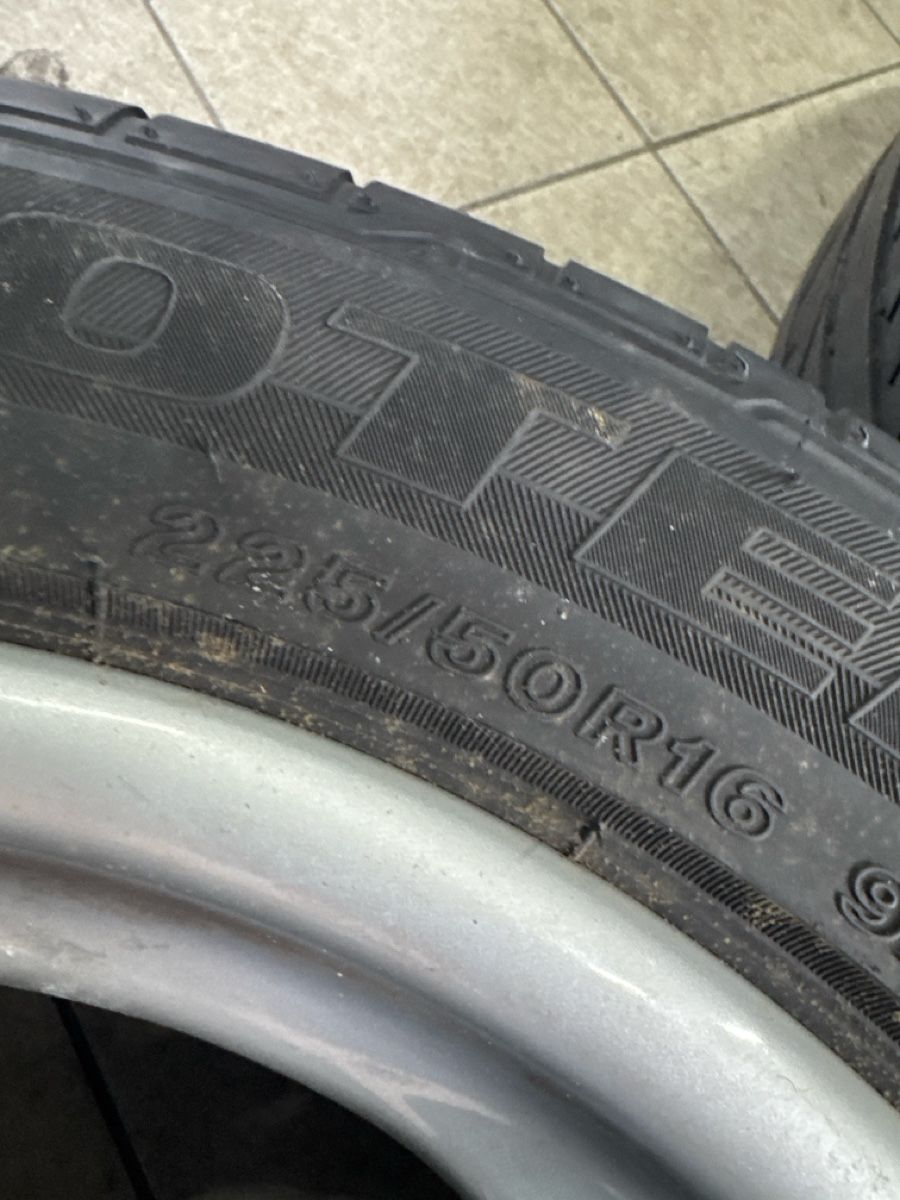 Pneumatici & Ruote complete: Porsche Boxter Sommerkompletträder  – Usato da Oftringen venduto da lar_569b 7