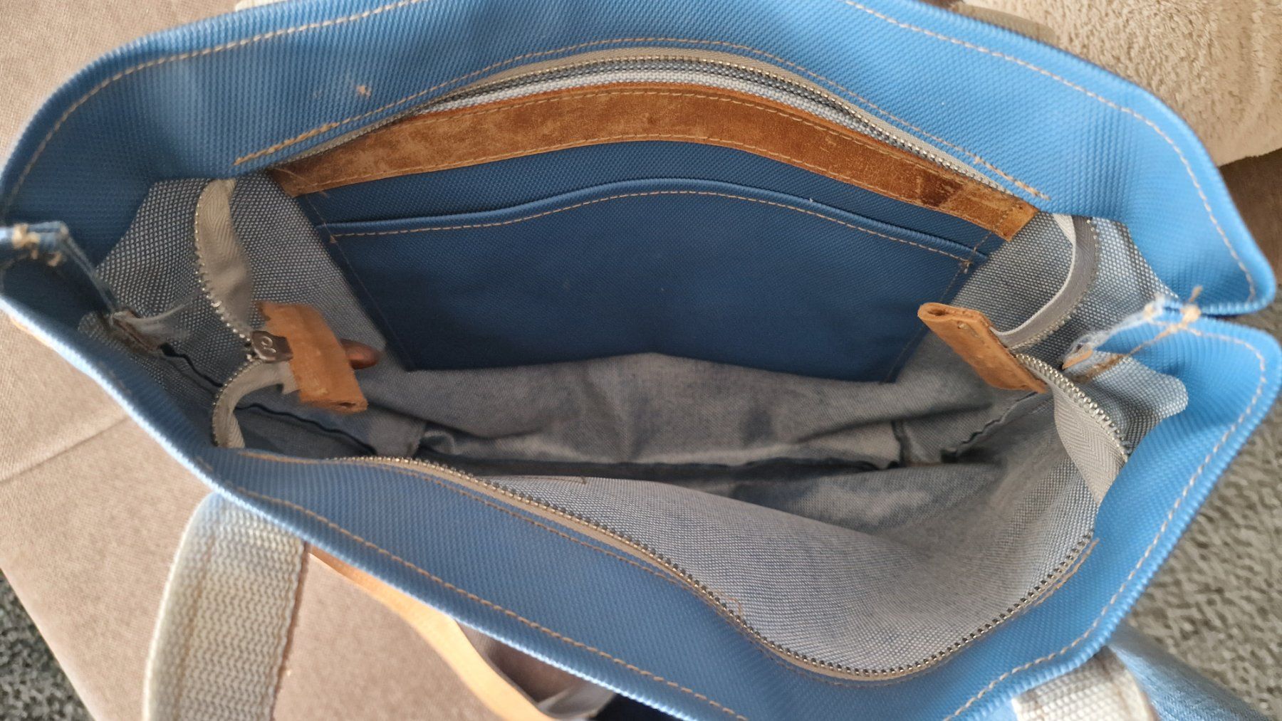 Sacs femmes: Tolle Umhängetasche – D'occasion à Kerns par onewayticket 1