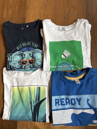 4 TShirts 116