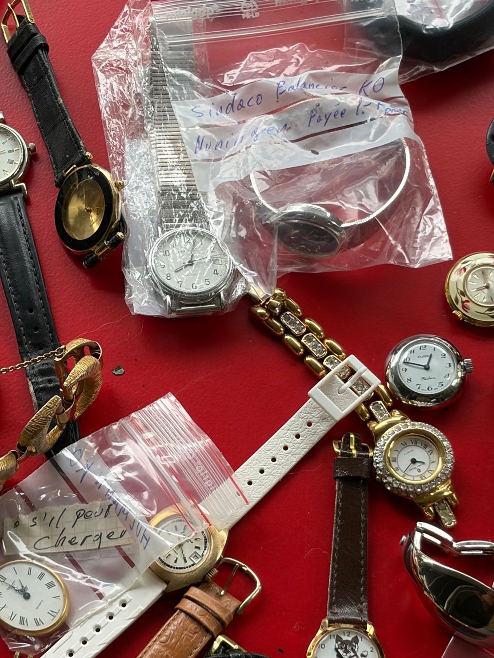 Orologi: Lot von über 40 Damenuhren – Difettoso da Zürich venduto da Airflow22 6