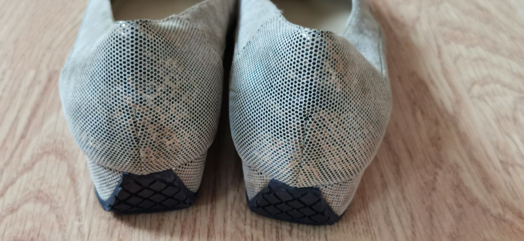 Scarpe da donna: Bagnoli Damen Schuhe Gr 40 – Usato da Schlieren venduto da vlalif 4