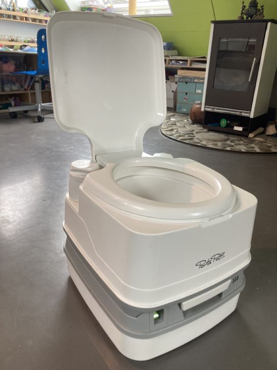 Camping toilette / Porta potti passt in vw california Kaufen auf Ricardo
