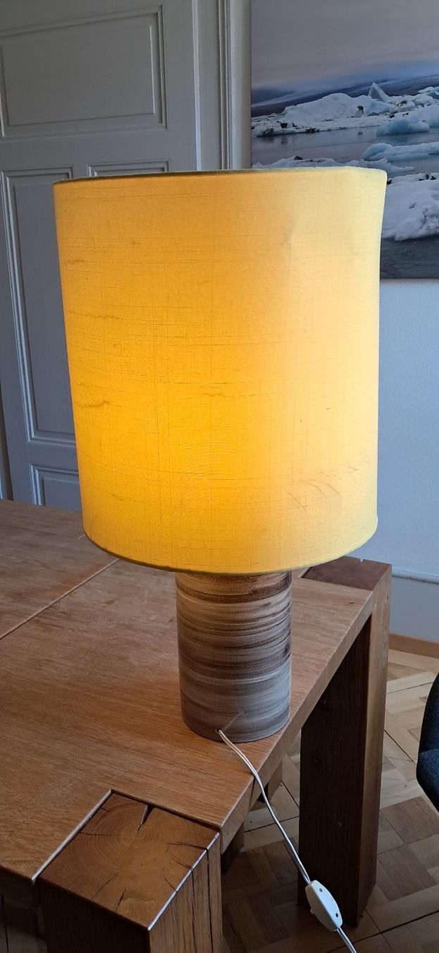 Lampade: Lampe ca 70er Jahre – Usato da Nidau venduto da Darkpooh
