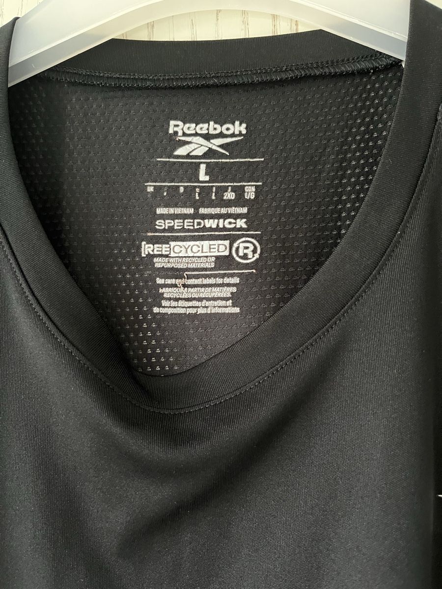 Reebok Canottiere & Pantaloni: 3 Fuktionsshirt L – Nuovo (secondo la descrizione) da Wermatswil venduto da -secondchance- 6