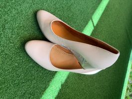 Damen Leder Pumps mit Keilabsatz Grösse 38  wie neu