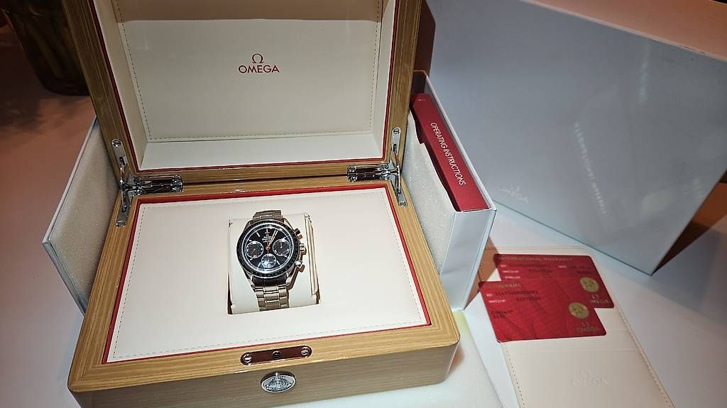 Orologi: Omega Speedmaster Racing, 2024, Co-Axial, Box&Papers – Usato da Riehen venduto da nitrammangold