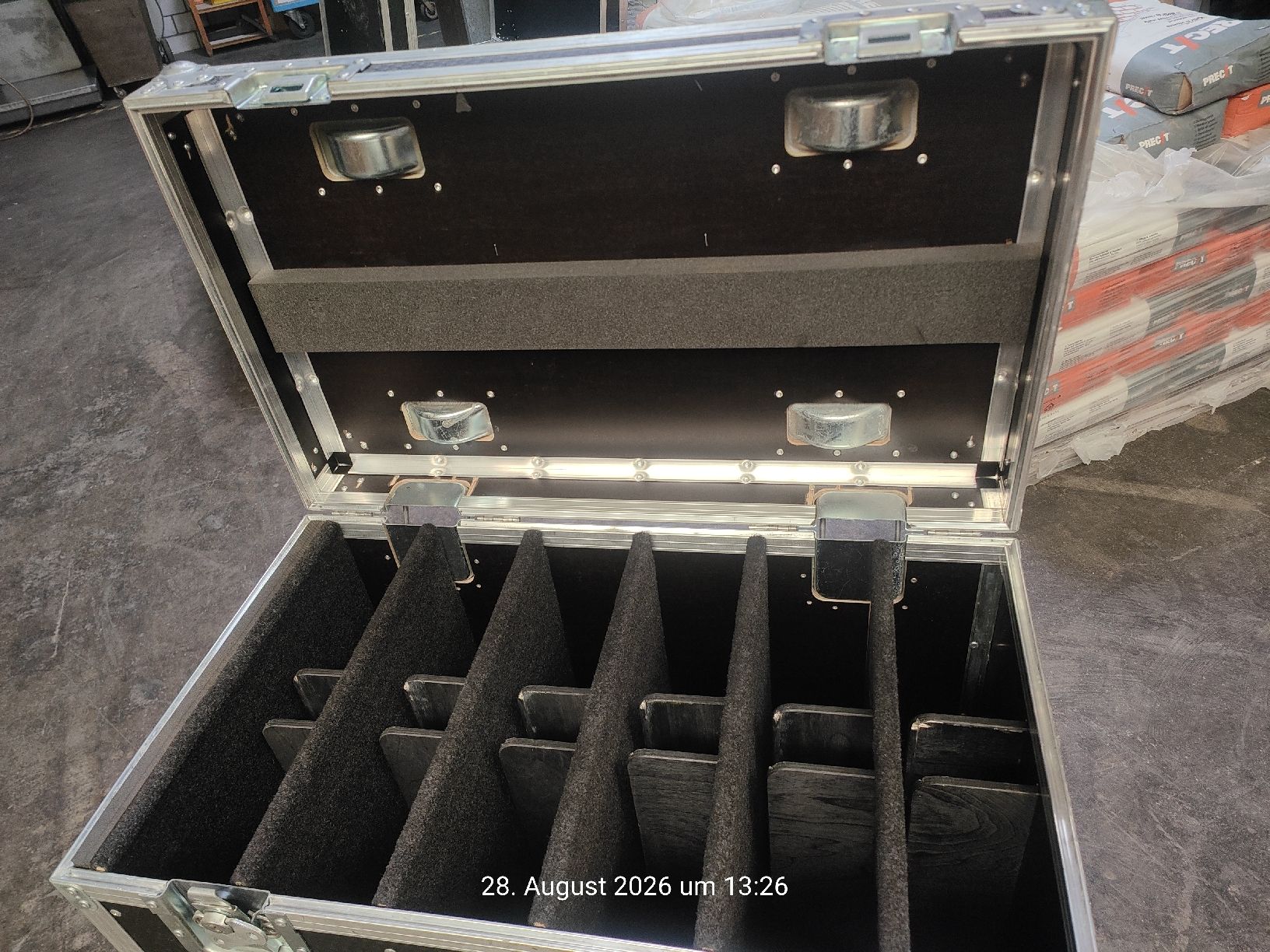 Valigie: Case – Usato da Aesch LU venduto da Cubic 1