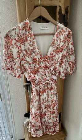 Sommerliches Blumenkleid von Vintage Love, Grösse S