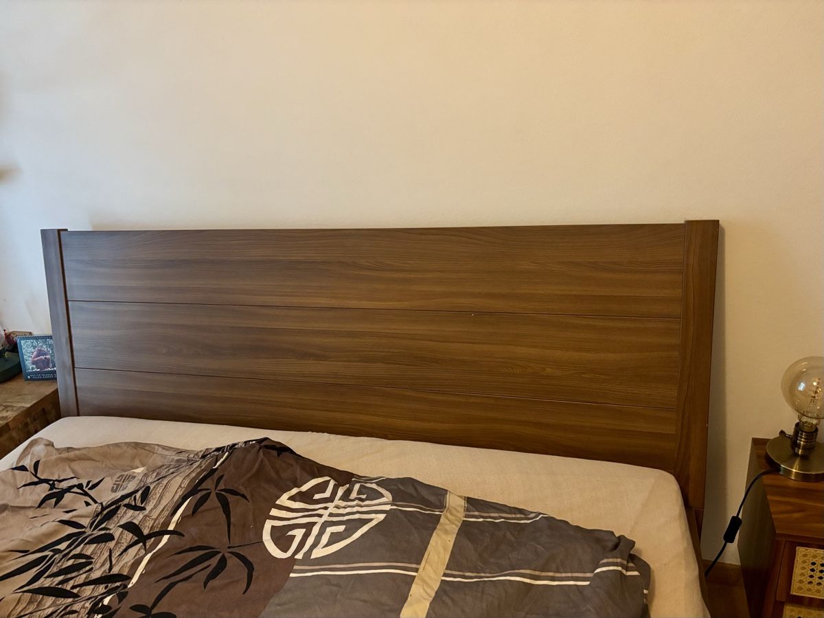 Letti: Doppelbett Holz 160 x 200 – Usato da Basel venduto da swicaj 2