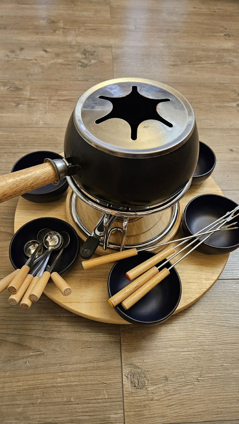 Elettrodomestici da cucina: Fondue Chinoise Set – Usato da Hasliberg Reuti venduto da Megahirschli3